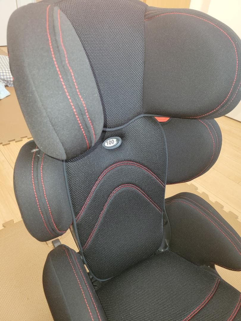 タカタ　チャイルドシートJ350