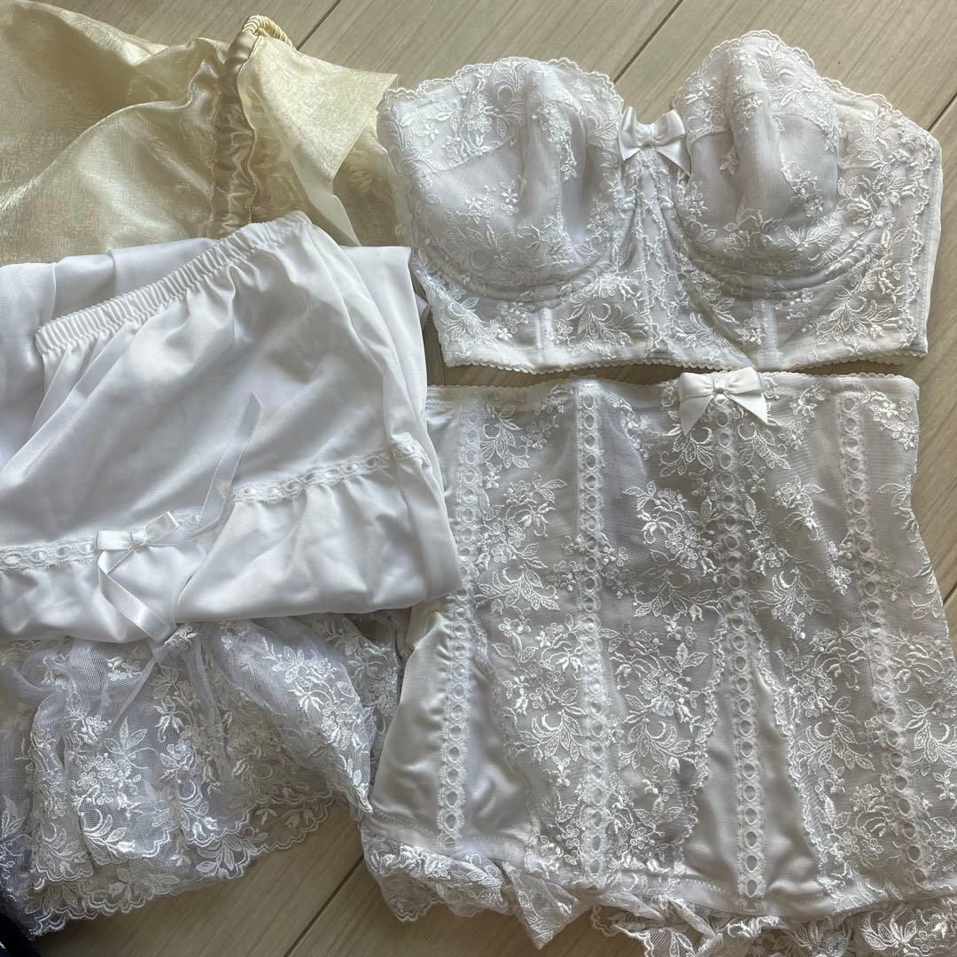 セモアブライダルインナー セット D70 70 L