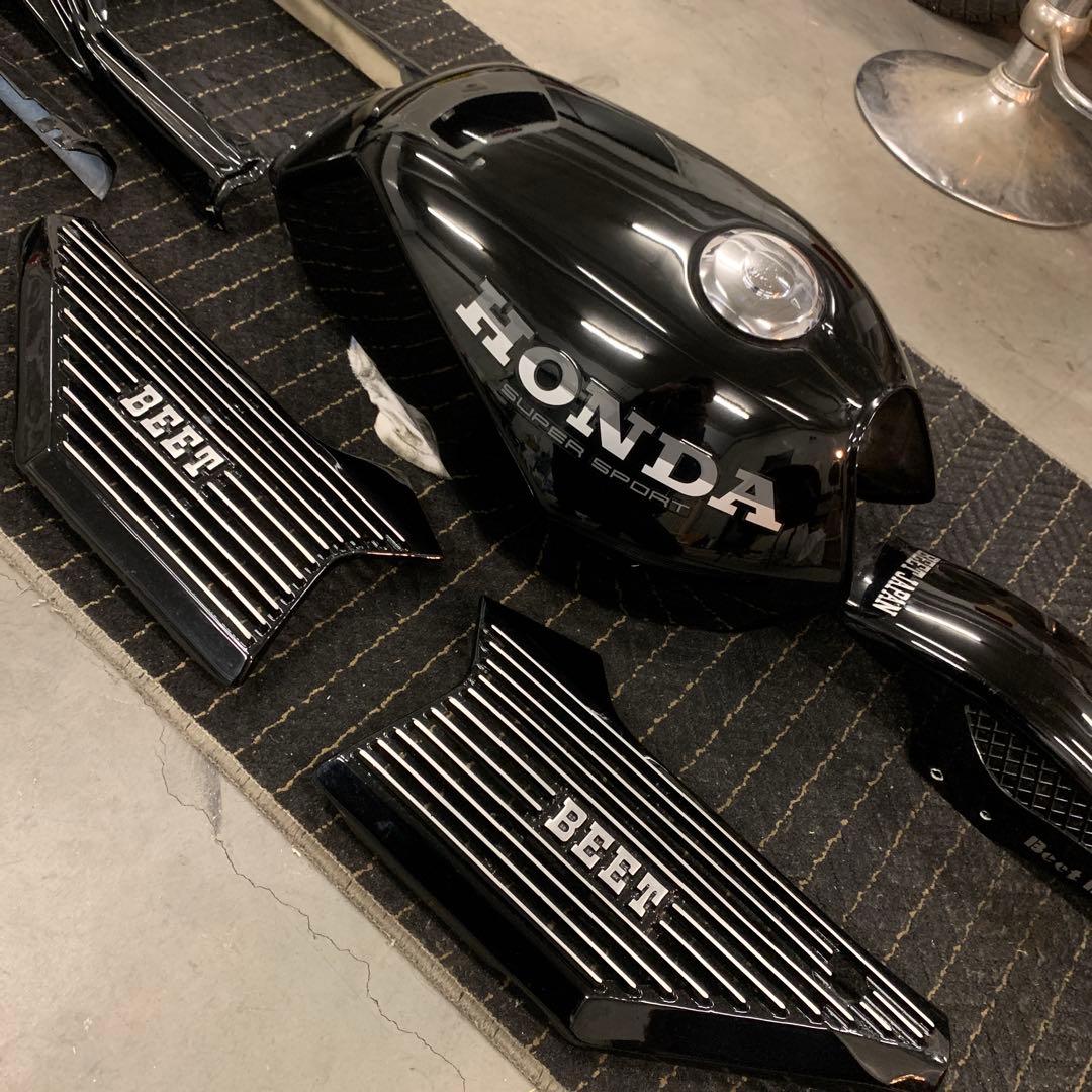 K.NAOCBX400F 500F 外装一式　ソリッド黒　ビート　BEET