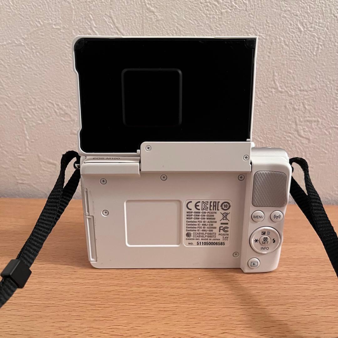 【美品】Canon EOS M100 ミラーレス一眼カメラ ダブルレンズキット