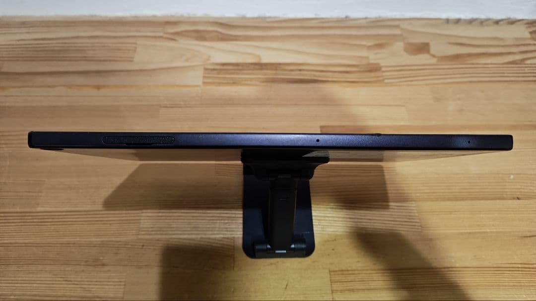 ドコモ　docomo dtab d-41A タブレット　SIMフリー