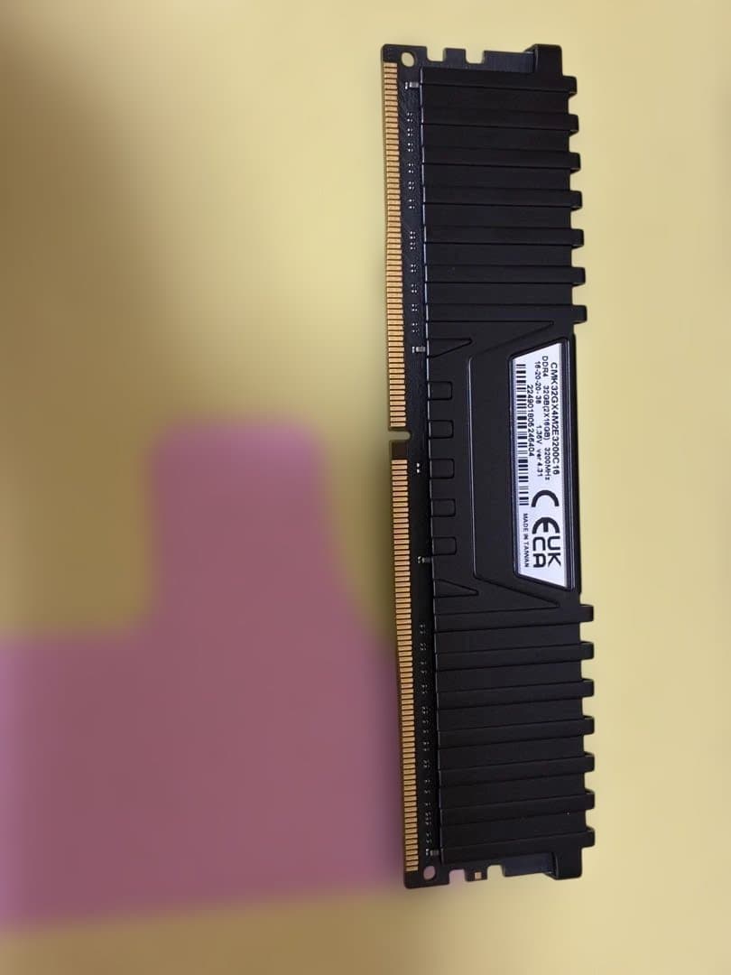 Vengeance DDR4 16GB 3200MHz 1枚