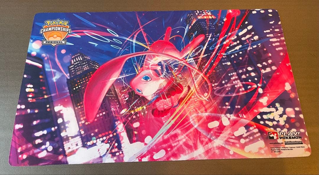 【新品未使用】ミュウ リージョナル プレイマット ポケモンカード