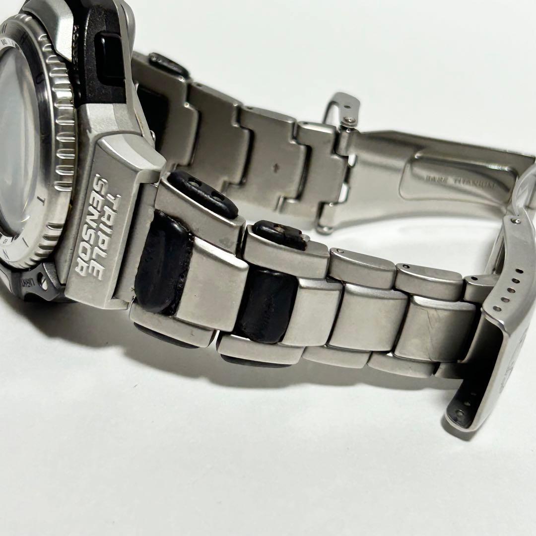 稼働 /新品電池 PROTREK HUNTINGWORLD PRT-1400