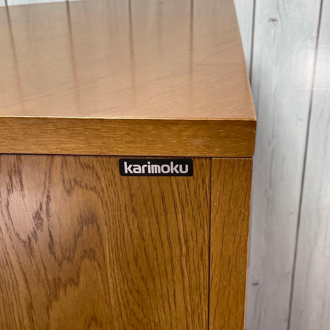 美品 カリモク家具 KARIMOKU コーナーキャビネット ガラス コロニアル