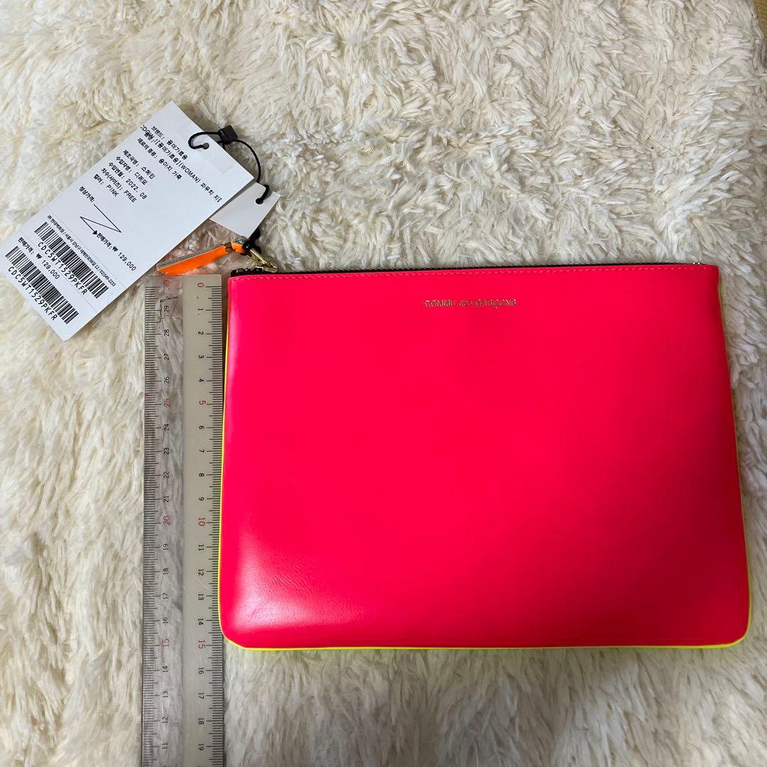 【新品未使用】コムデギャルソン　蛍光色ポーチ　クラッチ