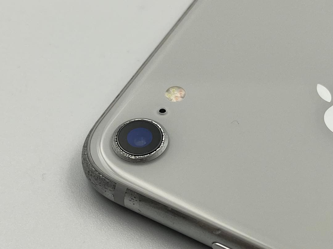 Apple iPhone 8 A1906 64GB シルバー