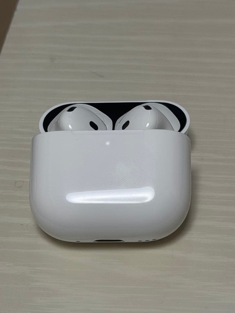 【美品・即発送】AirPods 4 ANC搭載 正規品