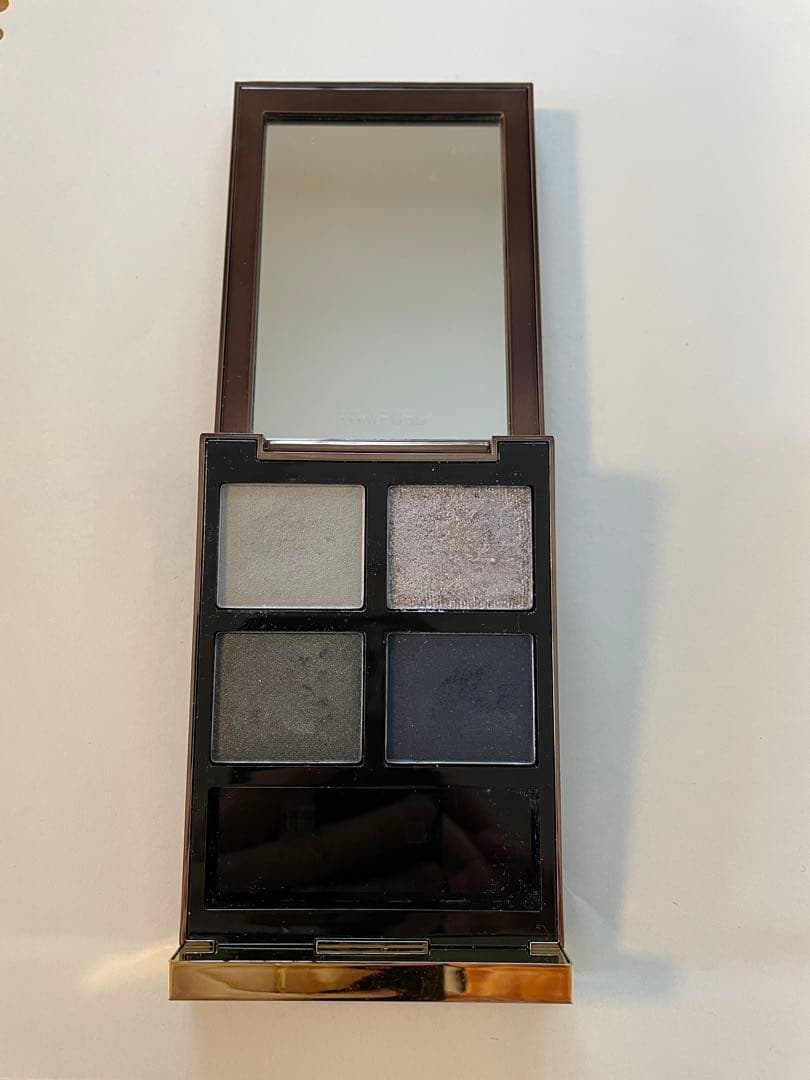 TOM FORD アイカラークォード　23 スターリーナイト