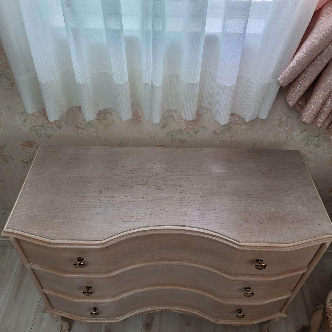 ロココ調　ピンクベージュ　猫足チェスト　引き出し　姫系　タンス　家具