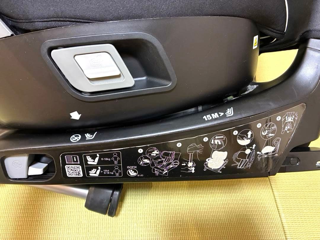 RECARO Zero.1 Select （レカロ　ゼロワン） チャイルドシート