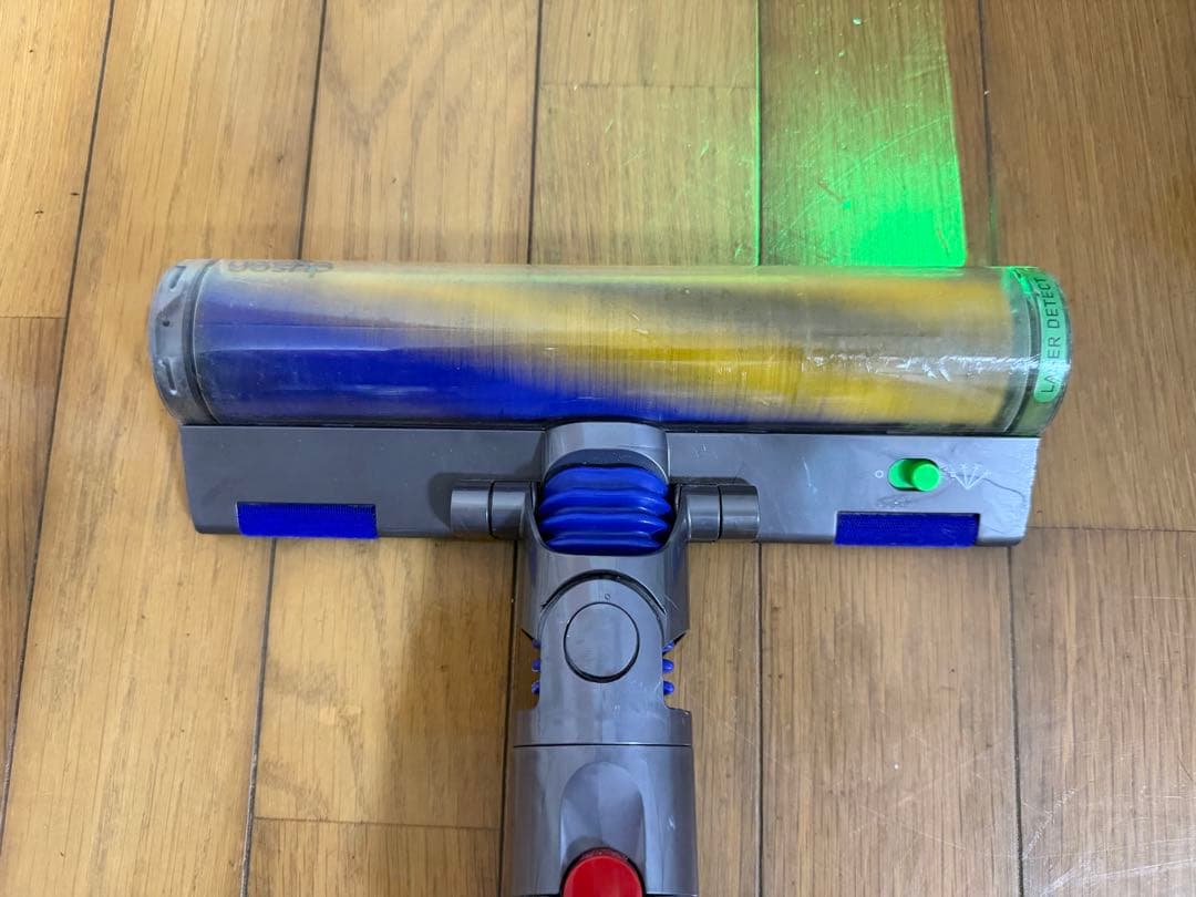 dyson V12 Detect Slim Fluffy 本体　スタンド付