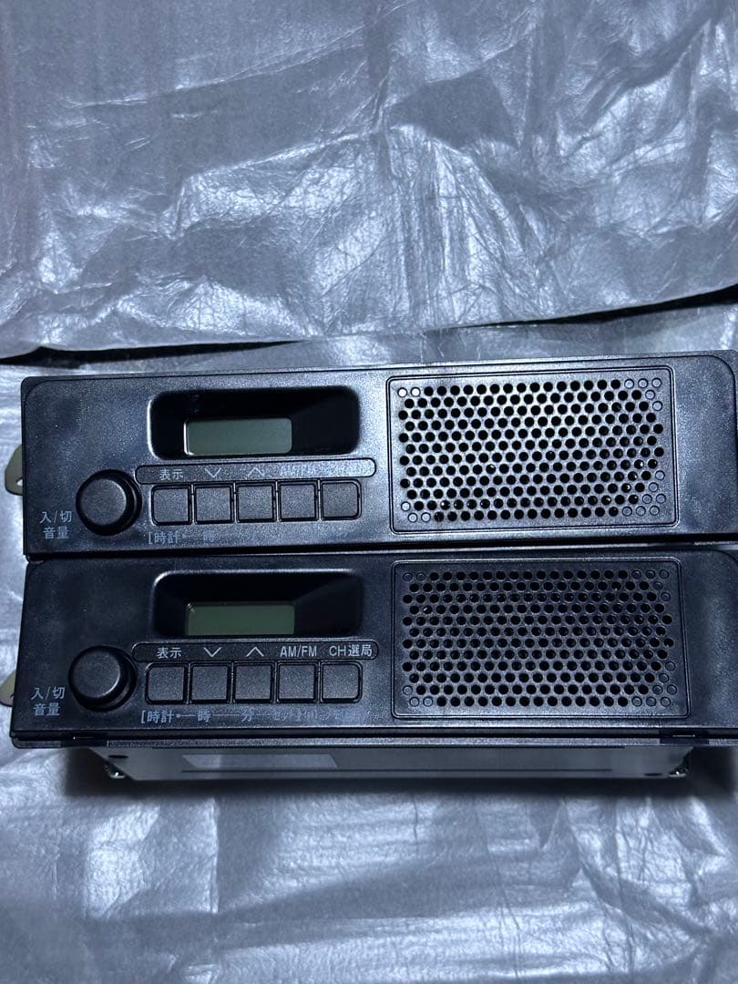 ダイハツ/スバル純正　AM/FMチューナー　スピーカー内蔵　2台セット