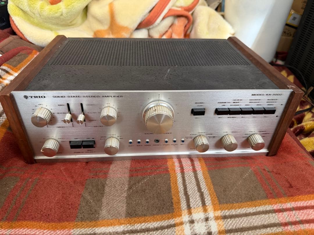 ジャンク品　トリオ　ka-7002 プリメインアンプ