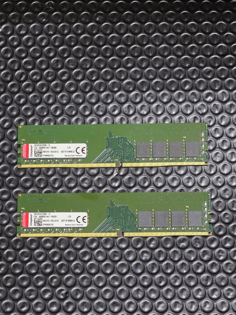 中古 DDR4 32gb(16×2) kingston