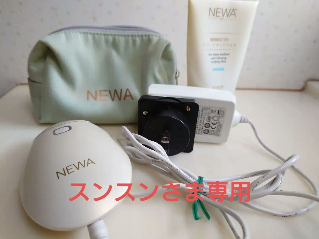 NEWA 美顔器 本体 付属品あり