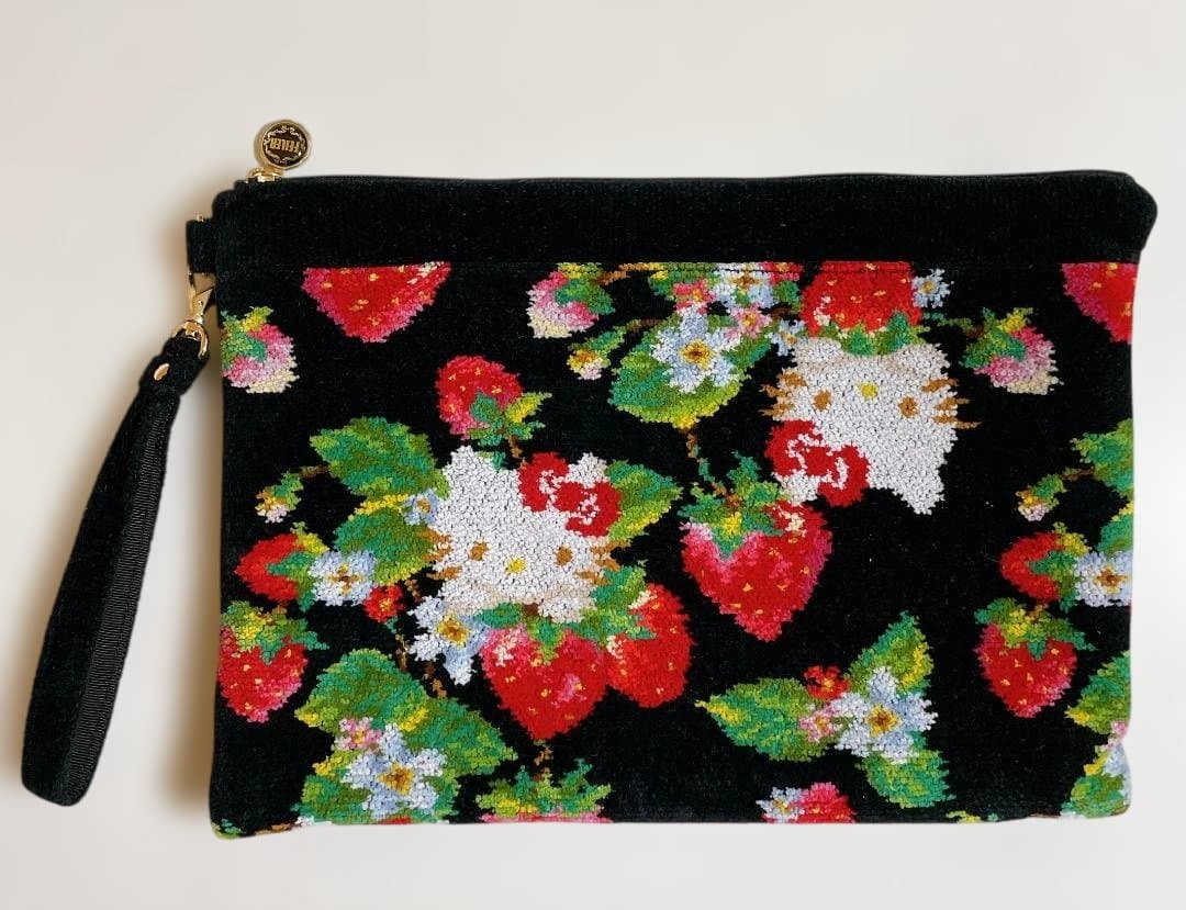 FEILER フェイラー ハローキティコラボ　ファブリックポーチ