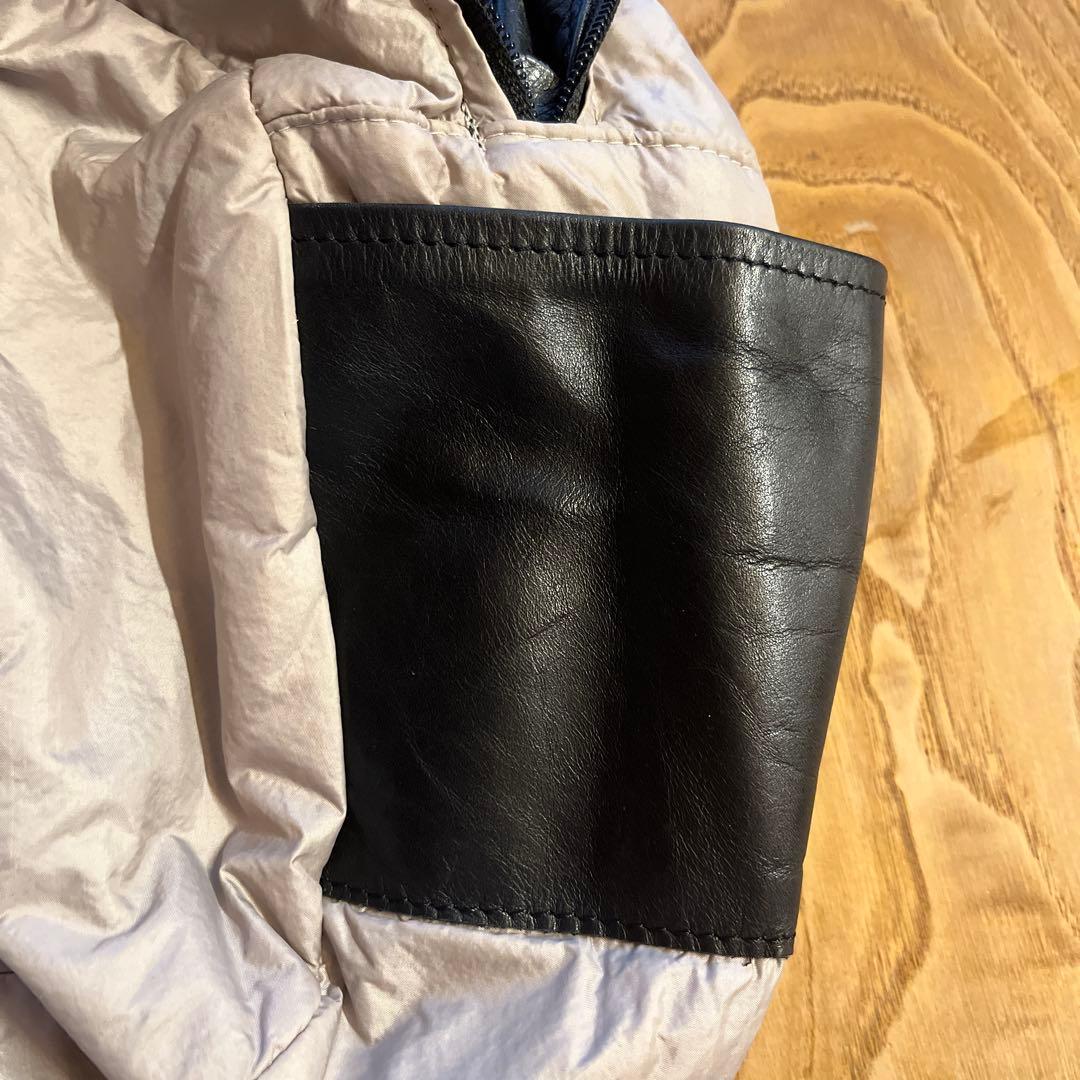 【美品】m0851 テニスバッグ アニリンレザー ブラック