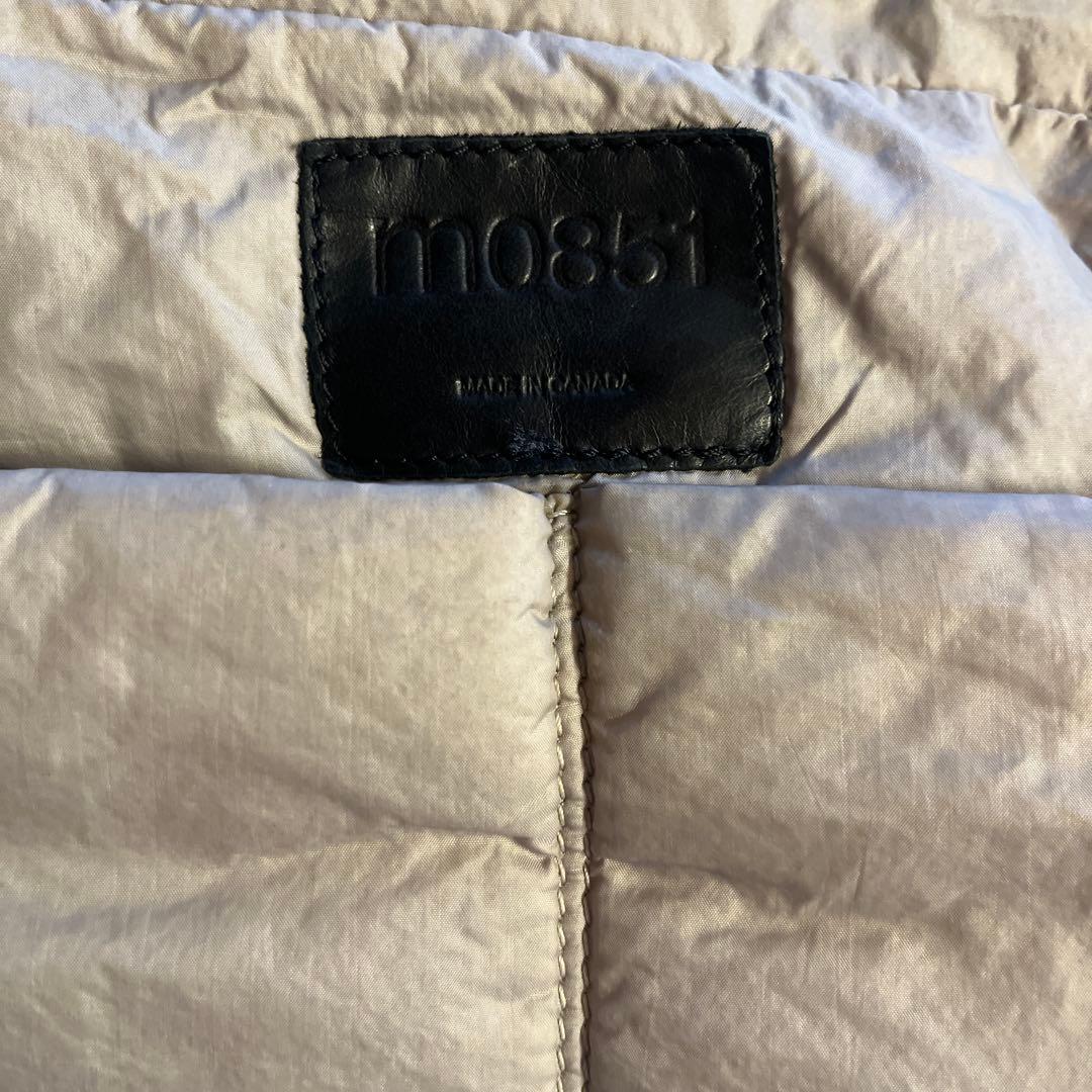 【美品】m0851 テニスバッグ アニリンレザー ブラック