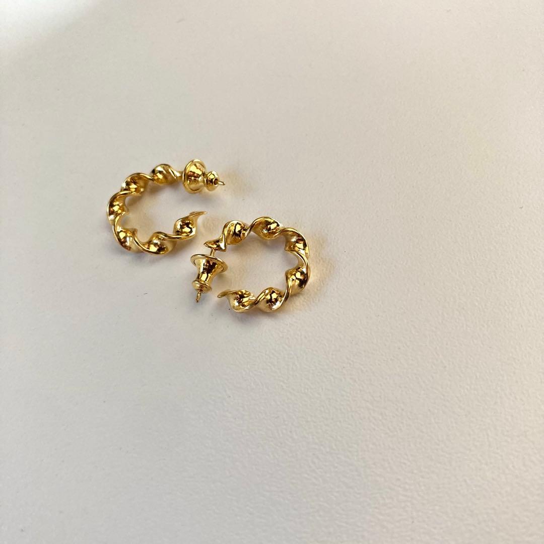 ゴールド　18k シルバー925 両耳　ピアス　18mm BWL