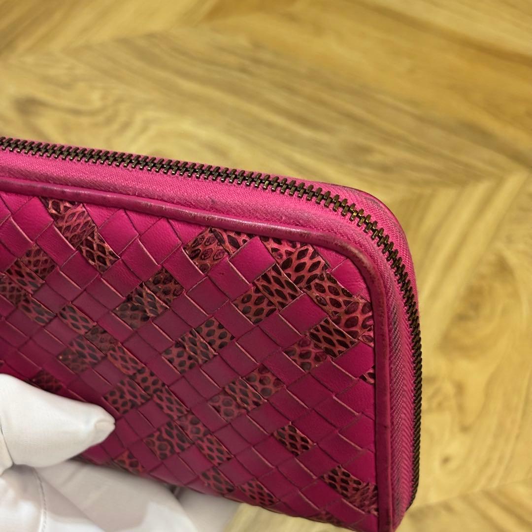 【美品】ボッテガヴェネタ ラウンドジップ アイヤーズ イントレチャート 長財布