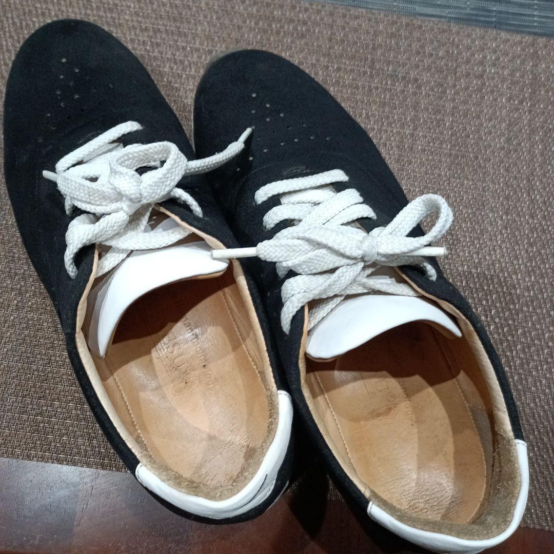 ベネシュブラック スエード 運動靴