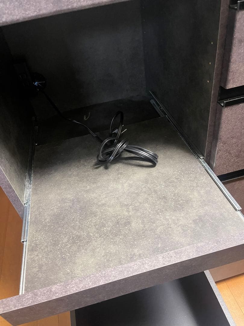 alamy パモウナ ダークグレー 食器棚 4段引き出し付き