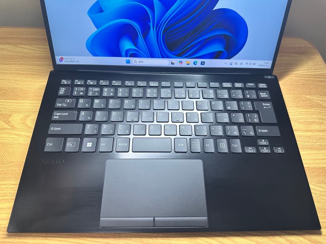 良品 VAIO Core i7gen11,画面 14inch 4K,メモ32Gb