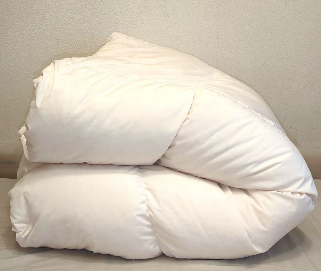 【クリーニング済】羽毛布団 シングル 150cm x 210cm