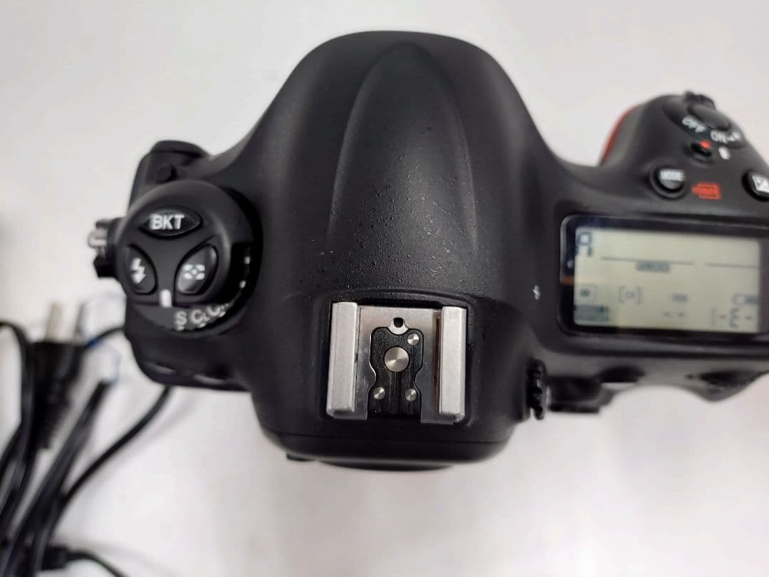 Nikon D4 デジタル一眼レフカメラ 本体