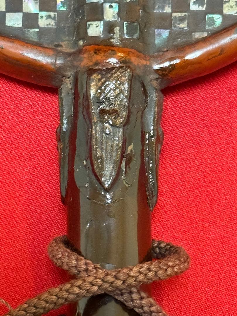 中国美術 螺鈿細工 竹組 朱黒漆螺鈿漆蒔絵軍配 大漆嵌螺鈿軍配団扇 古武具 唐物