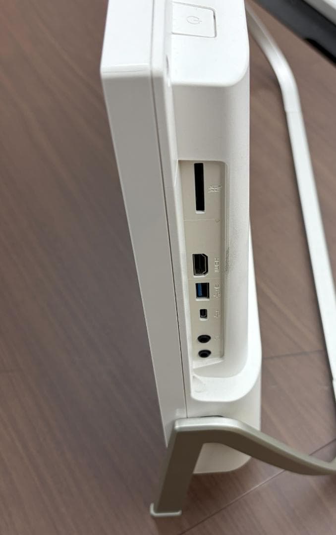 レ*ク様 【一体型PC】FUJITSU/FMV F70D1W 富士通 ID:9D