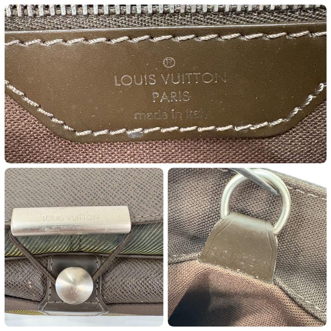 ルイヴィトン　ヴィクトール　タイガ　メッセンジャーバッグ　M30142