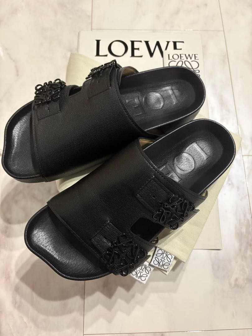 正規品　ロエベ　アナグラム　ユニセックス　サンダル　41 黒　ブラック　本革