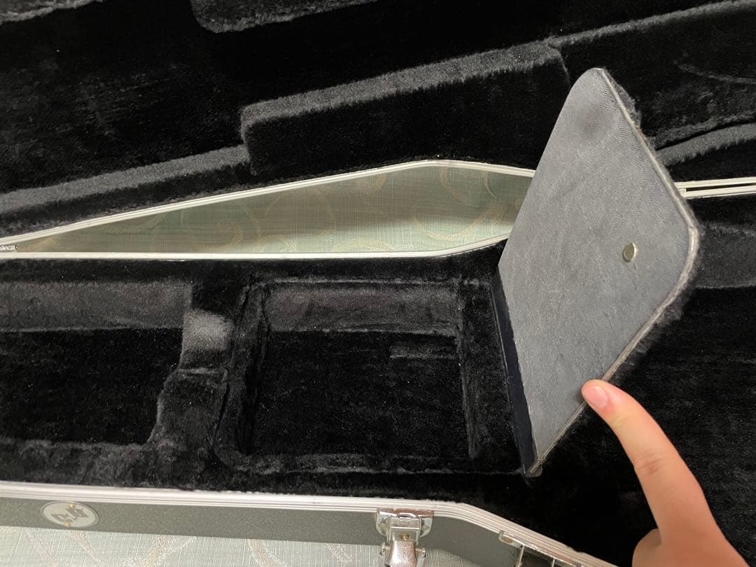 アコースティックギター ハードケース、チューナー付き