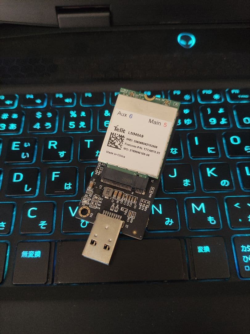 Telit LN940A9 T77W676 4G LTE モデム & アダプタ