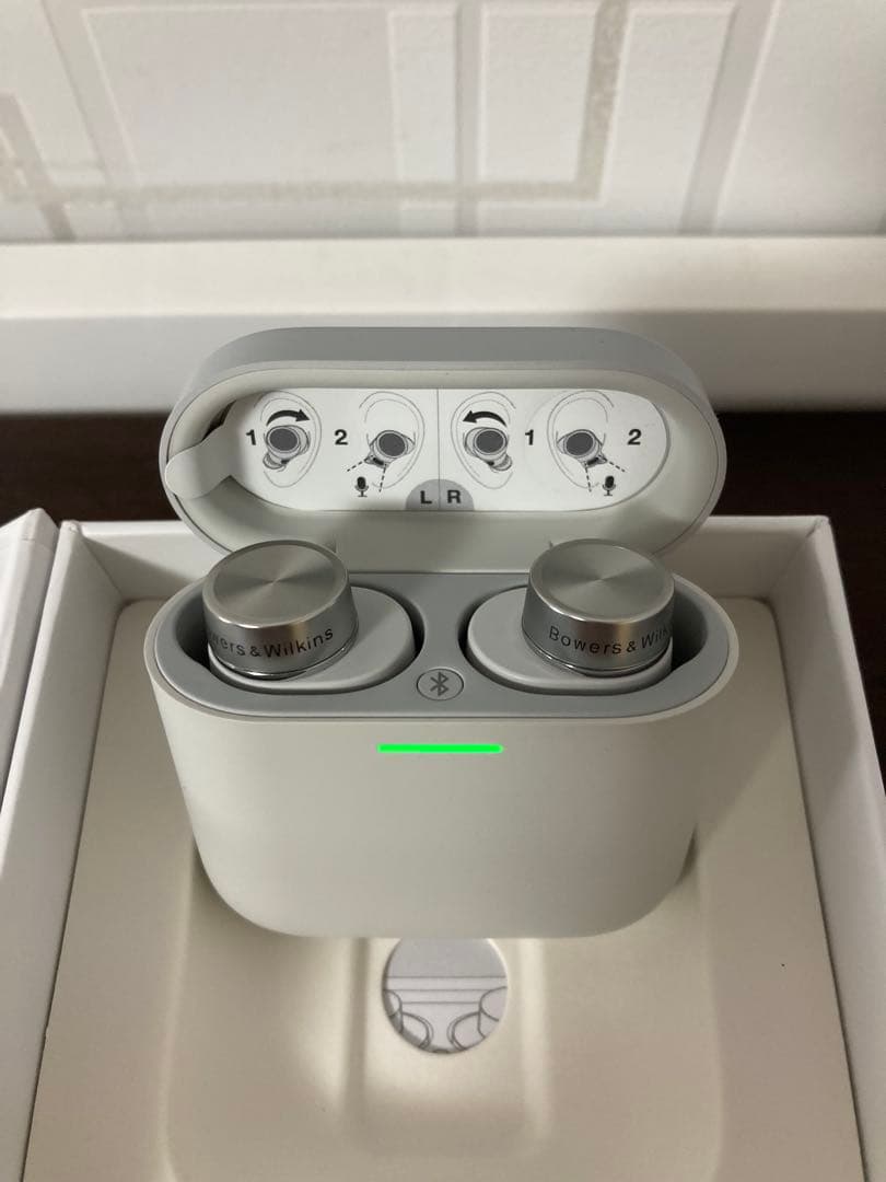 イヤホン Bowers & Wilkins Pi5 S2