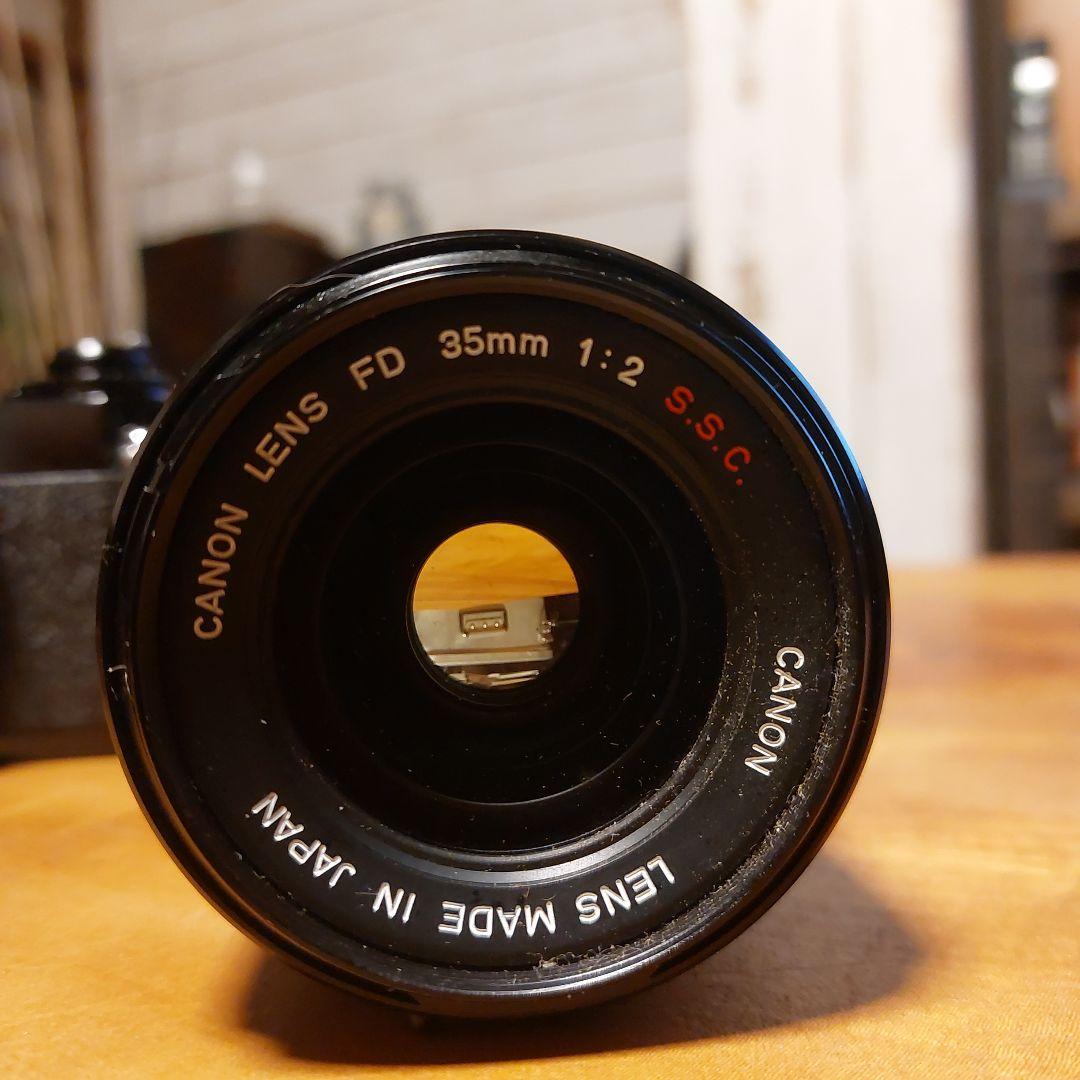 Canon AV-1 一眼レフカメラ 35mmレンズ付き