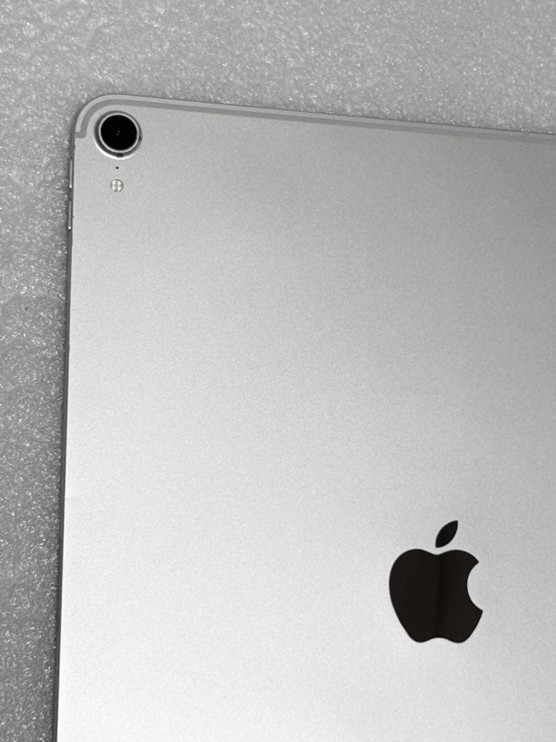 バッテリー85%　iPad Pro 12.9インチ 第3世代 Cellular