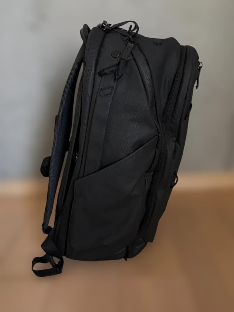 【美品】Peak Design トラベル バックパック 45L ブラック