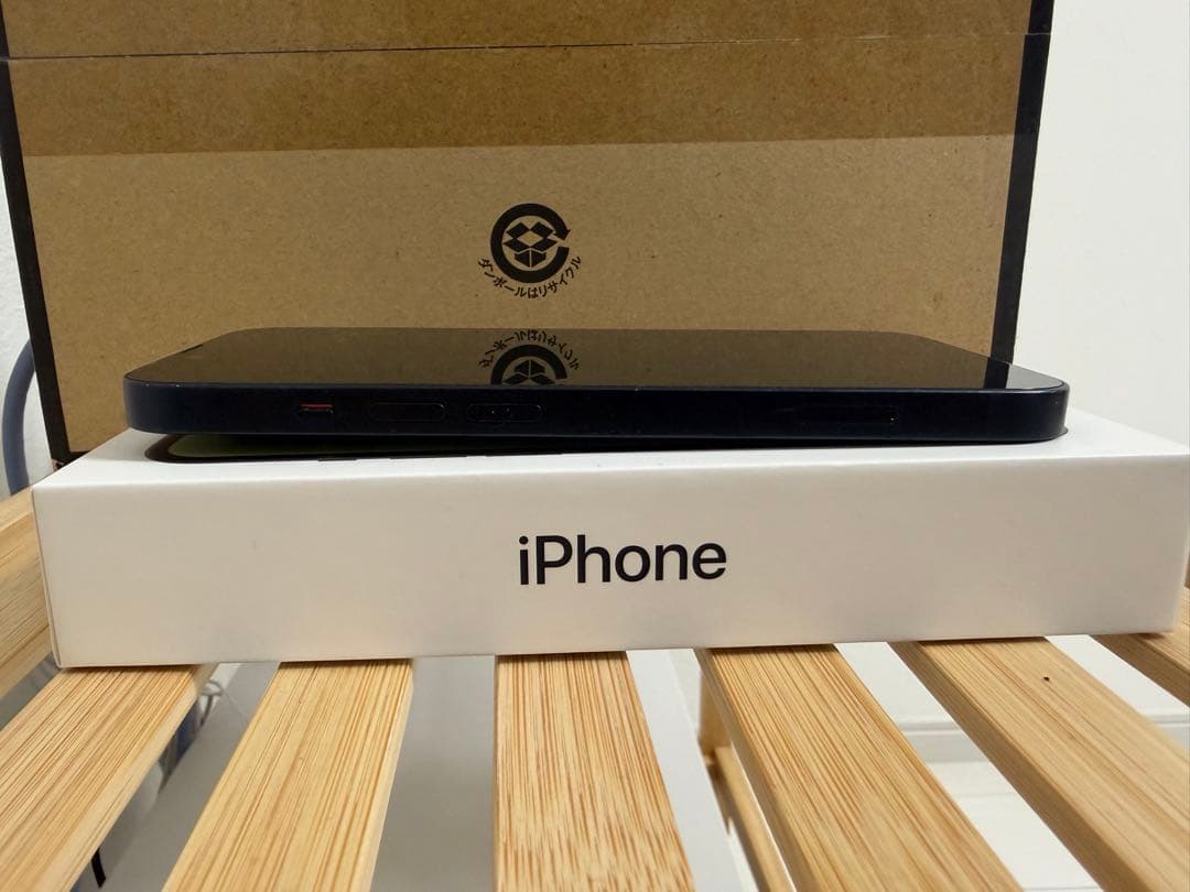 amoa.amoa.247 iPhone14 128G ブラック