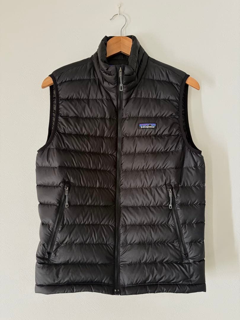 ♠*︎様 Patagonia ダウンセーター　ベスト　ブラック