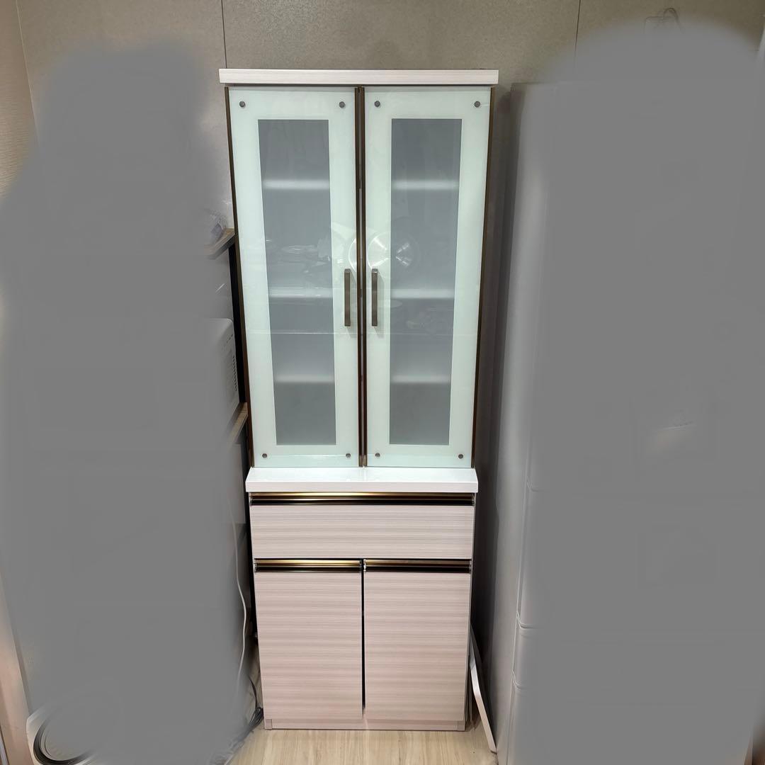 みかん　食器棚