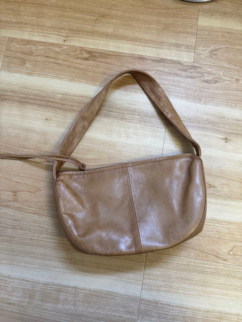 ハ*オ様 DRES VAN NOTEN ワンショルダーバッグ レザー