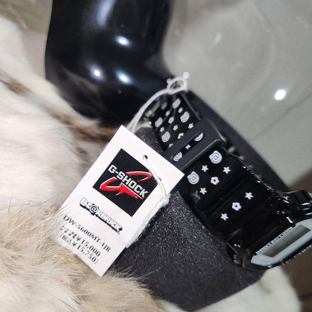 未使用品　G-SHOCK×BE@RBRICK　DW-5600MT-1JR