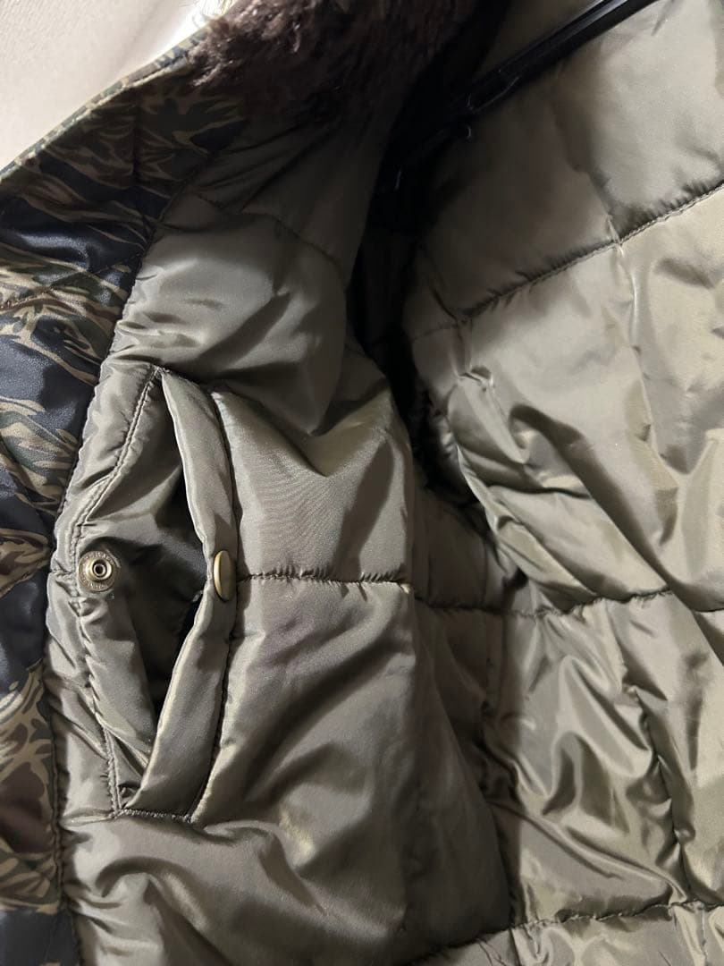 Hysteric glamour ヒステリックグラマー　プリマロフト　ダウン迷彩