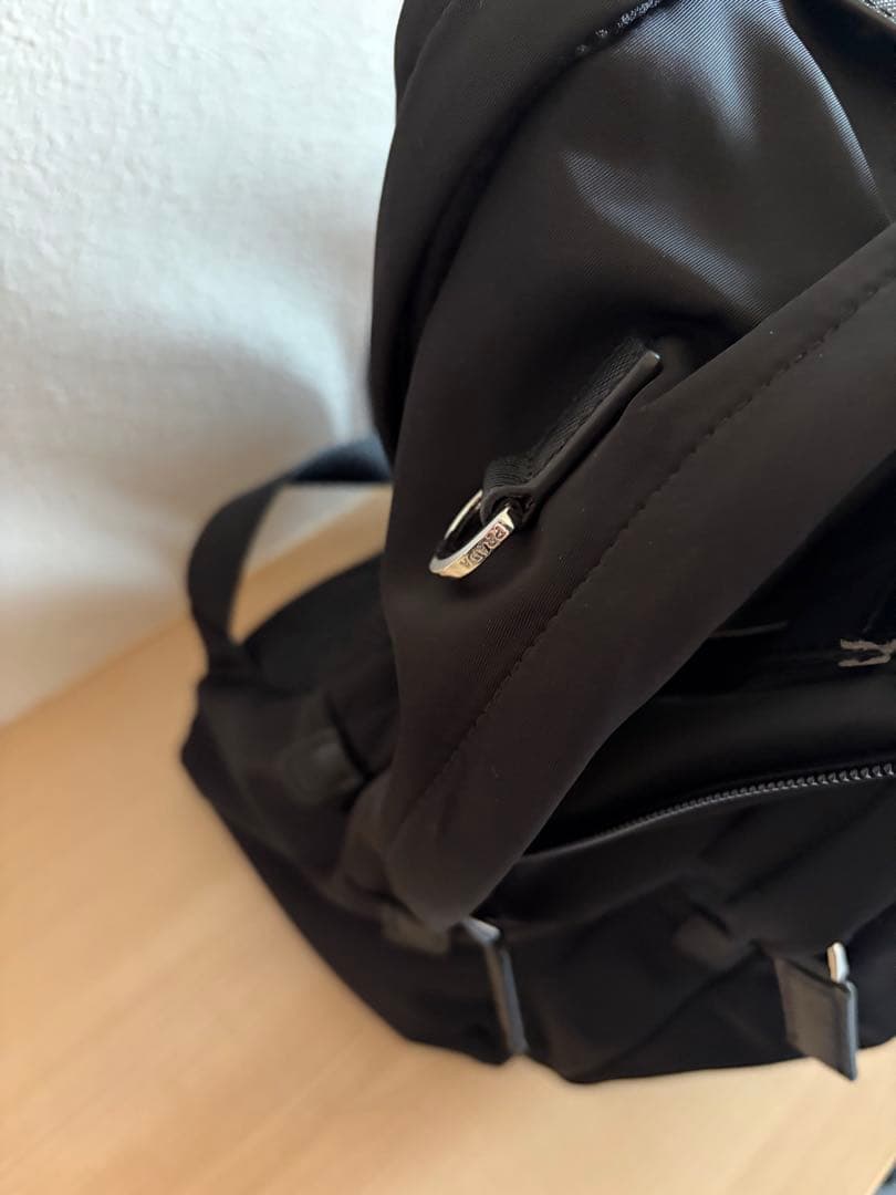 PRADA Re-Nylon xサフィアーノレザー バックパック