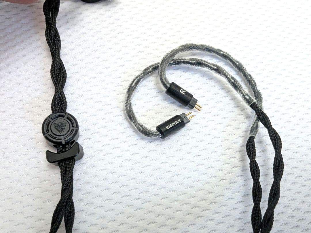 極美品　Empire Ears Odin MkⅡ　63万円