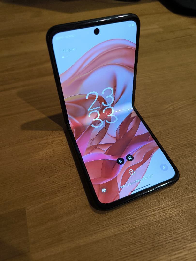 motorola razr 50 本体 512GB