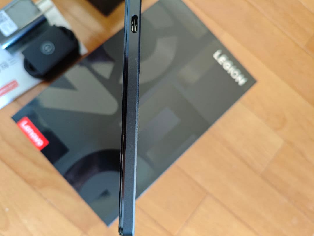 【ほぼ未使用】Lenovo Legion Y700 2025 16GB512GB